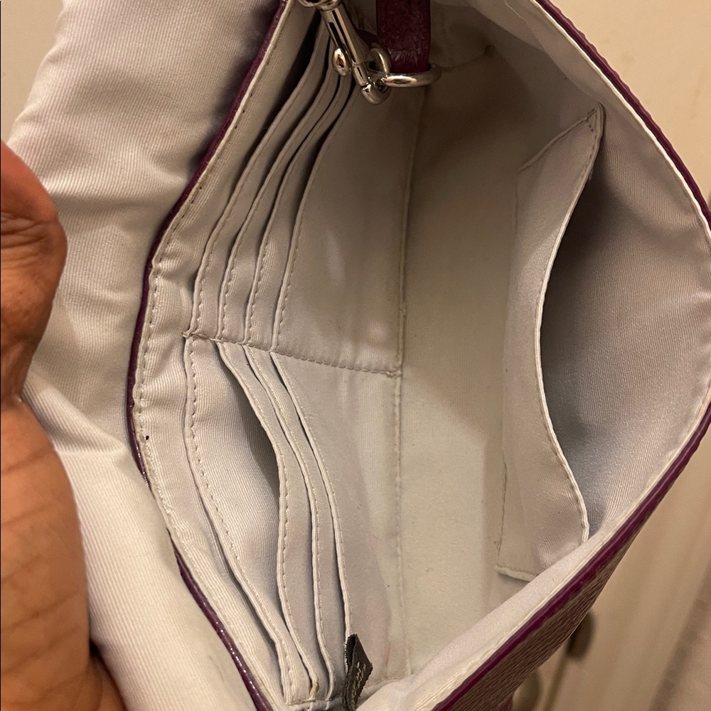 Coach, please check all picture of condition - Picture 13 of 17